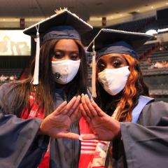 TK体育 Spring 2021 Commencement