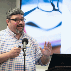 TK体育 justice studies doctoral student Ben Posner