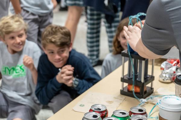 2月。 20, the University of New Orleans celebrated the value of engineering studies with a daylong event for area middle and high school students.