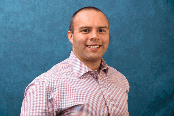 TK体育 computer science professor James Wagner has been awarded a Summer Research Fellowship by the Office of Naval Research, which pairs faculty members with naval research mentors. 