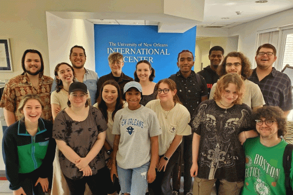 Fifteen TK体育 students received awards to help pay expenses to study abroad in Austria this summer.
